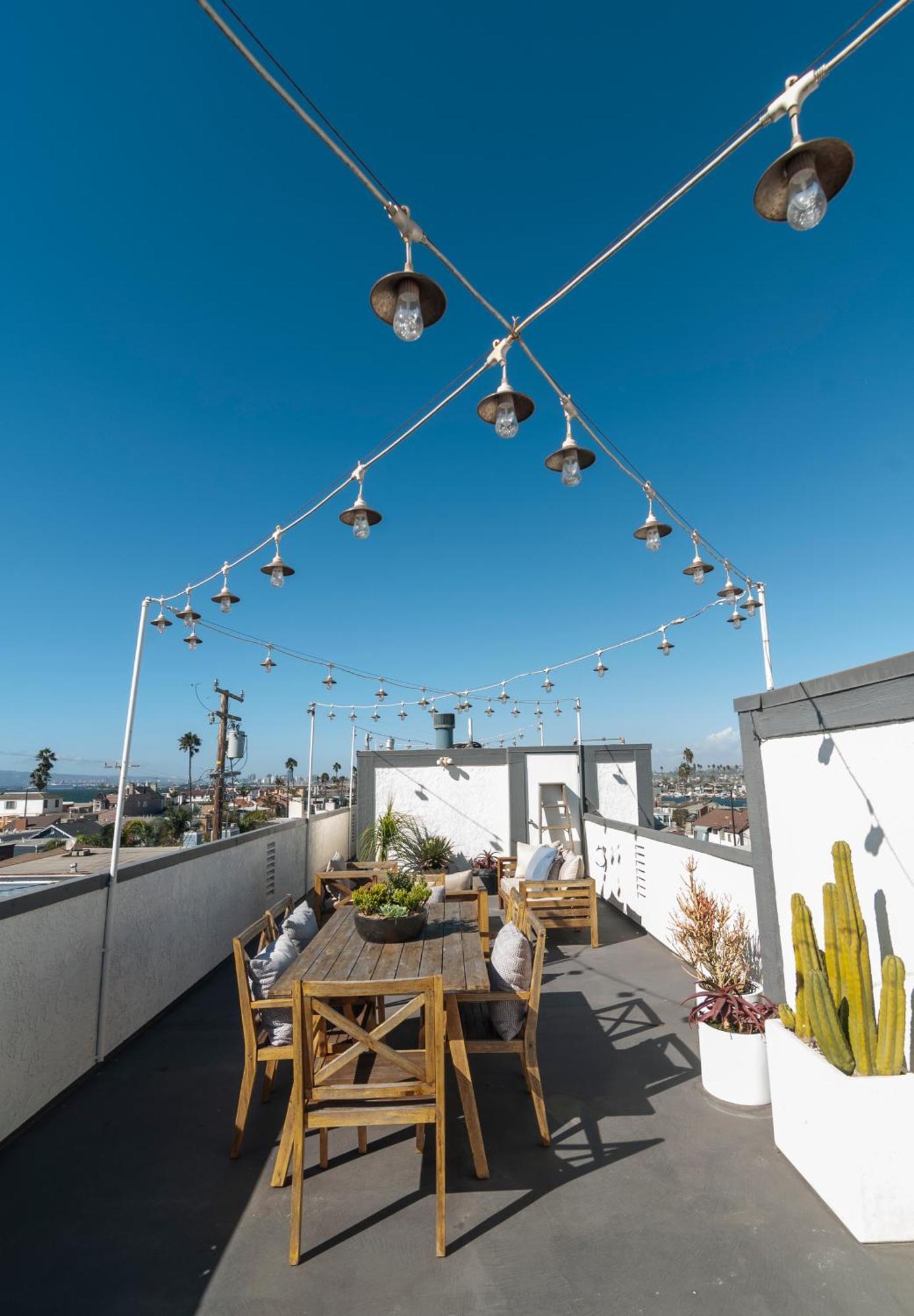 50 M To Sand Lgb 2 King Suites Long Beach Buitenkant foto